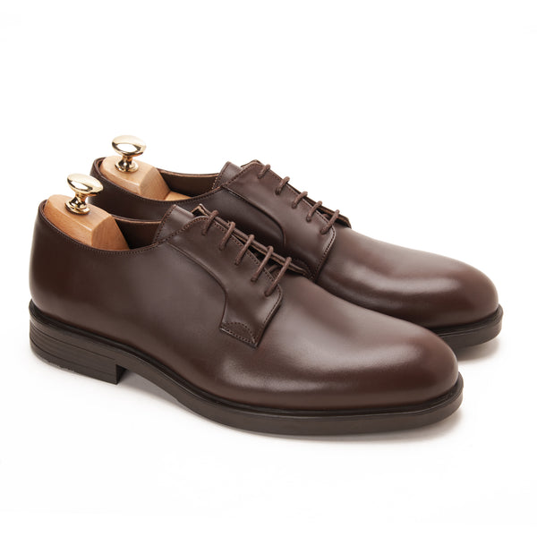 Derby Wing Plain